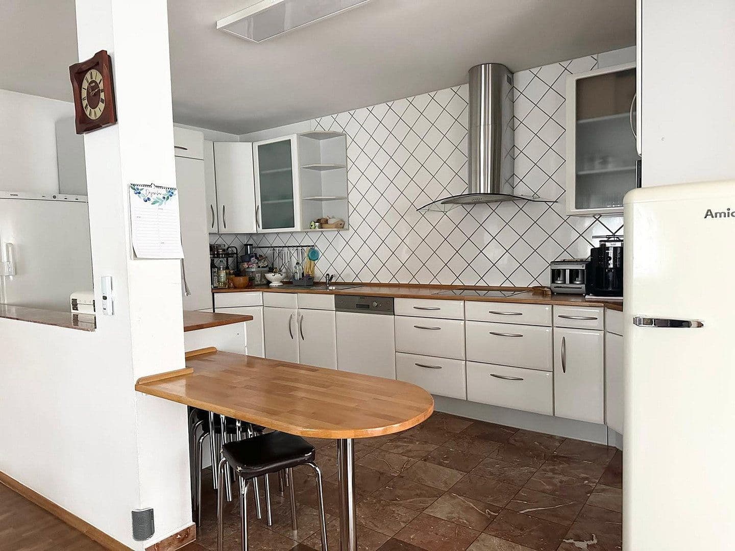 Predaj domu 232 m², pozemek 321 m², Bindweidring 1, Karben, Hesensko Predaj domu 232 m², pozemek 321 m², Bindweidring 1, Karben, Hesensko