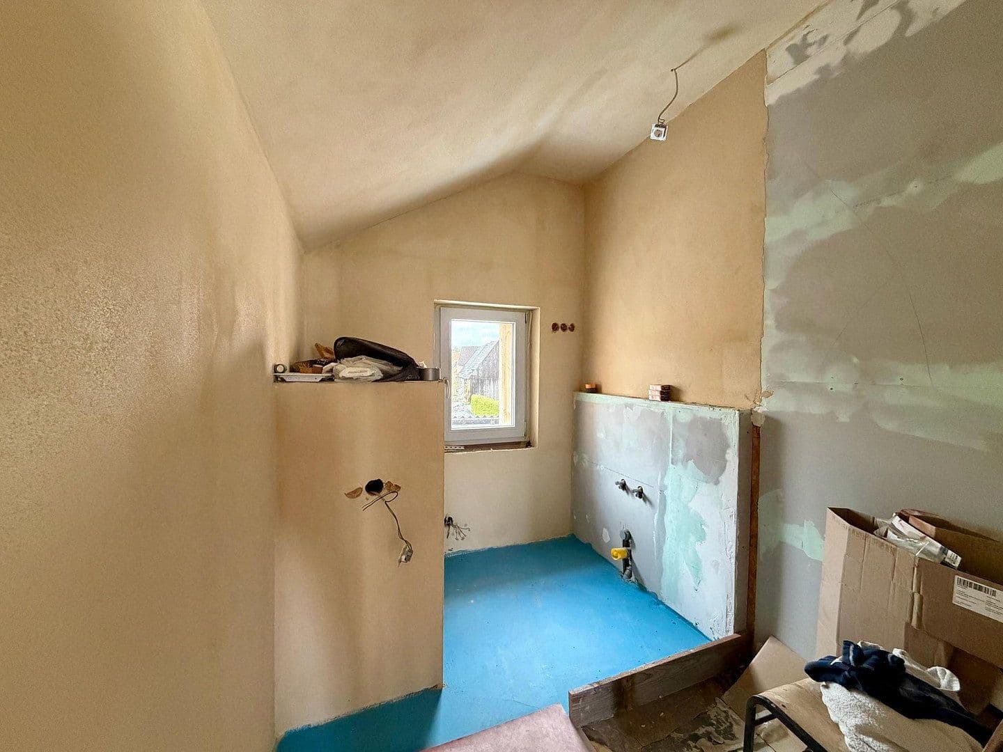 Predaj domu 208 m², pozemek 474 m², Albertshofen, Bavorsko Predaj domu 208 m², pozemek 474 m², Albertshofen, Bavorsko