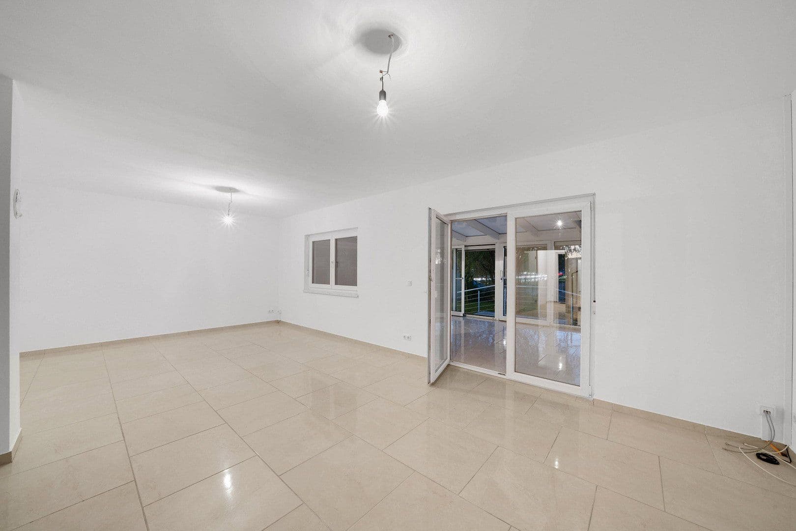 Predaj domu 142 m², pozemek 483 m², Ingolstadt, Bavorsko Predaj domu 142 m², pozemek 483 m², Ingolstadt, Bavorsko
