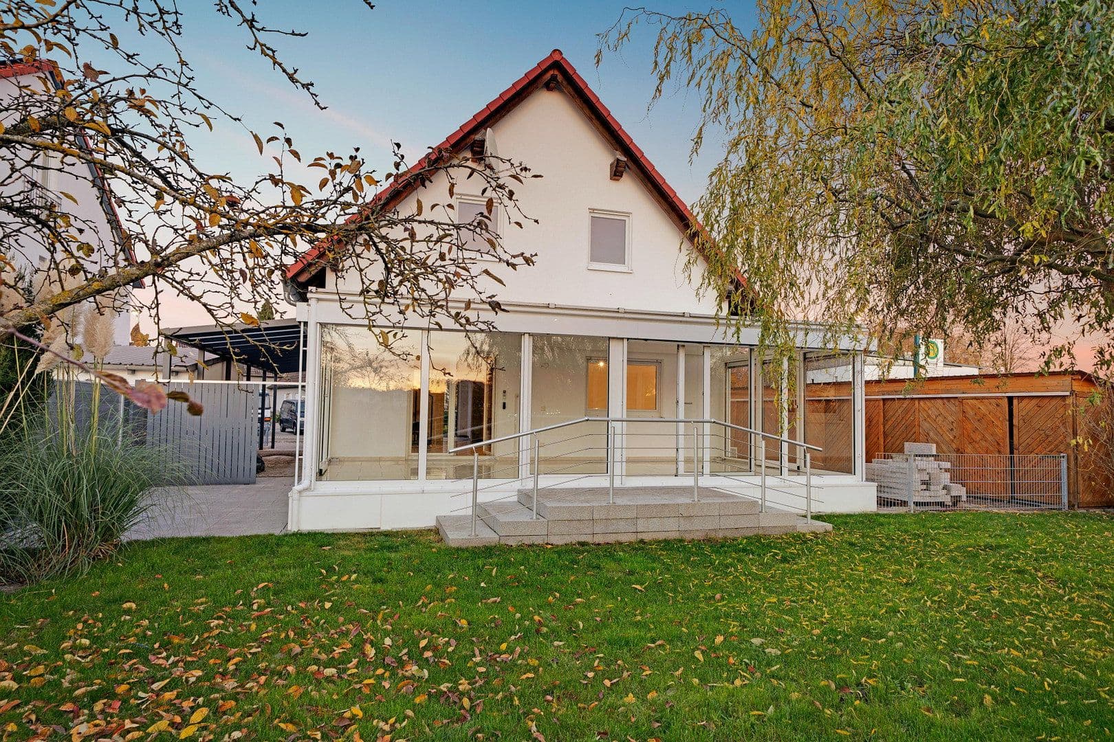 Predaj domu 142 m², pozemek 483 m², Ingolstadt, Bavorsko Predaj domu 142 m², pozemek 483 m², Ingolstadt, Bavorsko