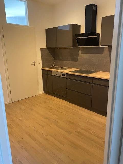 Prenájom bytu 1-izbový 37 m², Heinrichstr. 43, Fulda, Hesensko Prenájom bytu 1-izbový 37 m², Heinrichstr. 43, Fulda, Hesensko