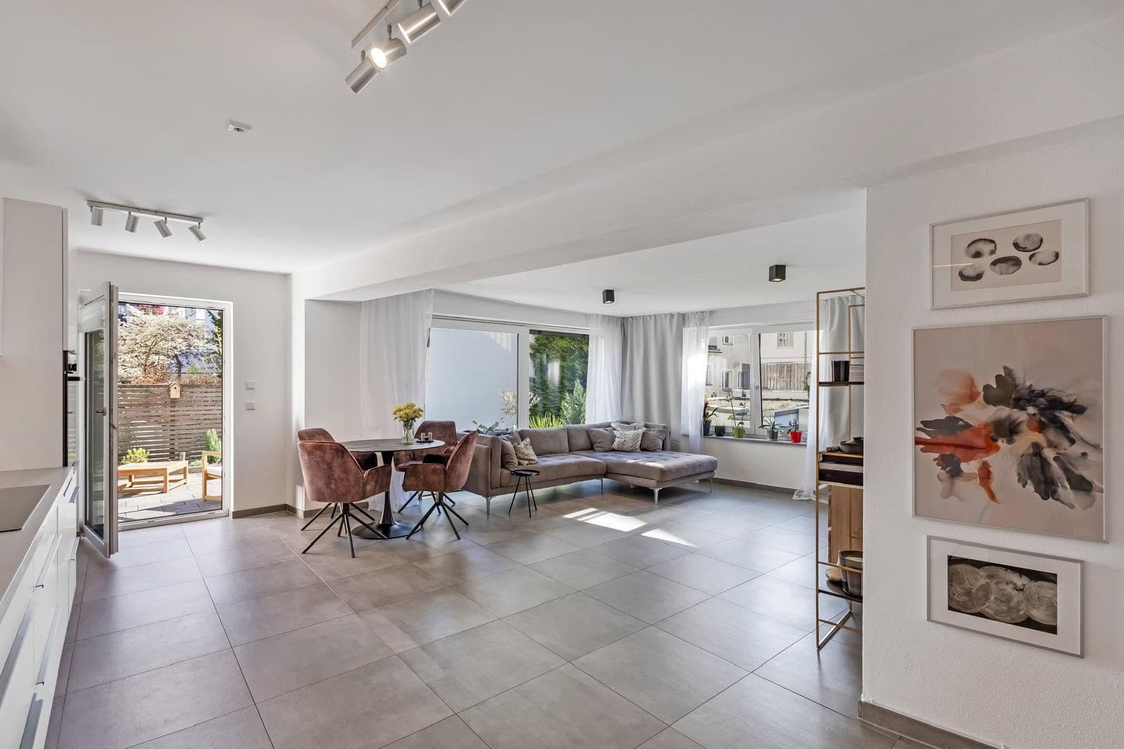 Predaj bytu 3-izbový 103 m², Kempten (Allgäu), Bavorsko Predaj bytu 3-izbový 103 m², Kempten (Allgäu), Bavorsko
