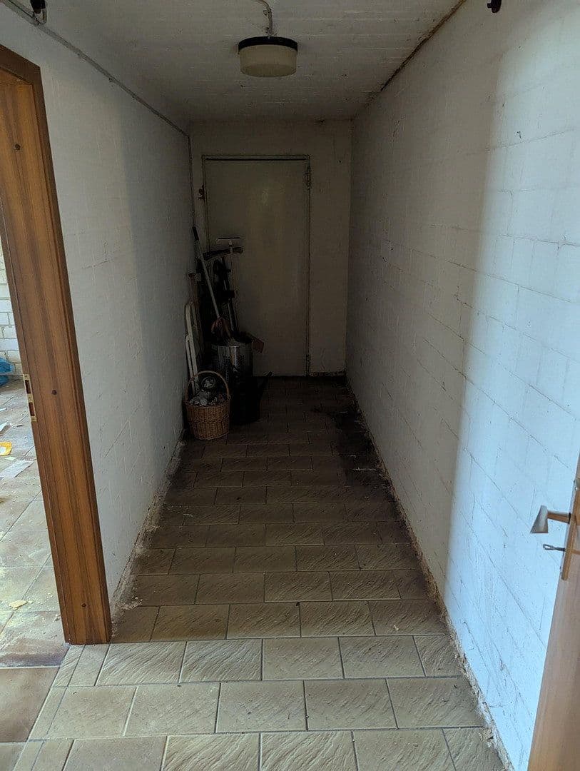 Predaj domu 195 m², pozemek 1.733 m², Heusweiler, Sársko Predaj domu 195 m², pozemek 1.733 m², Heusweiler, Sársko