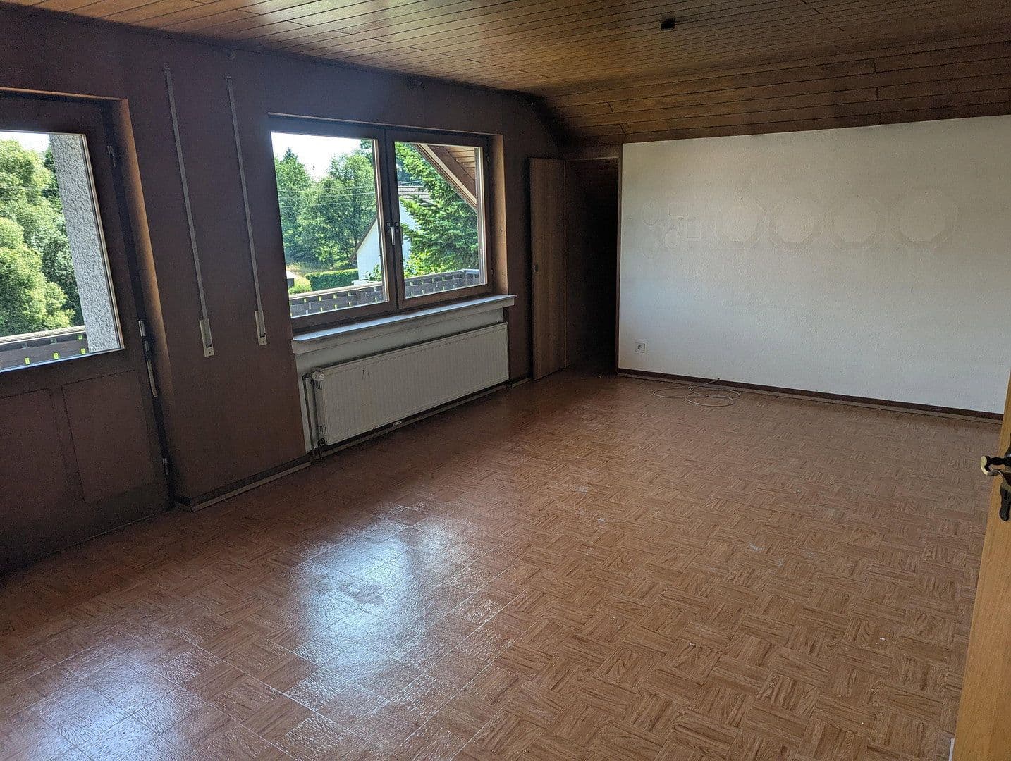 Predaj domu 195 m², pozemek 1.733 m², Heusweiler, Sársko Predaj domu 195 m², pozemek 1.733 m², Heusweiler, Sársko