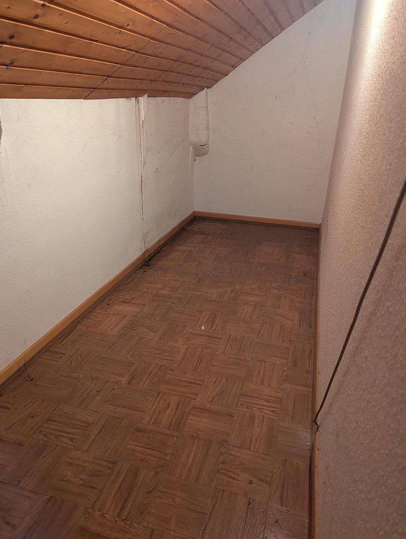 Predaj domu 195 m², pozemek 1.733 m², Heusweiler, Sársko Predaj domu 195 m², pozemek 1.733 m², Heusweiler, Sársko