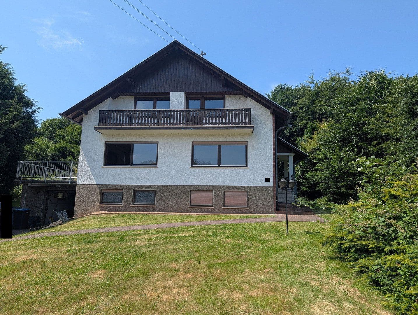 Predaj domu 195 m², pozemek 1.733 m², Heusweiler, Sársko Predaj domu 195 m², pozemek 1.733 m², Heusweiler, Sársko
