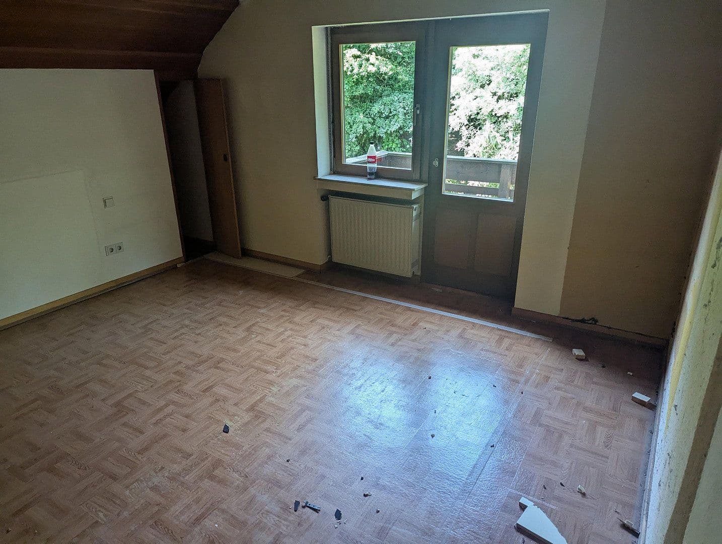 Predaj domu 195 m², pozemek 1.733 m², Heusweiler, Sársko Predaj domu 195 m², pozemek 1.733 m², Heusweiler, Sársko