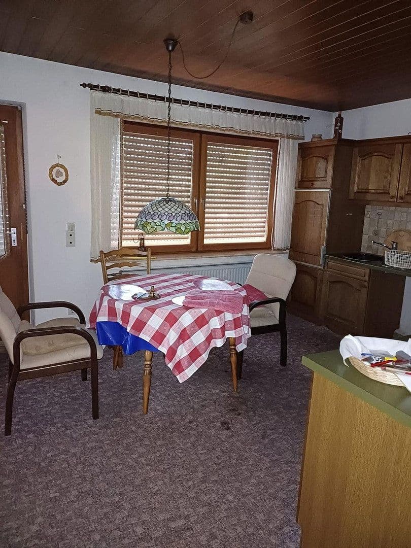 Predaj domu 195 m², pozemek 1.733 m², Heusweiler, Sársko Predaj domu 195 m², pozemek 1.733 m², Heusweiler, Sársko