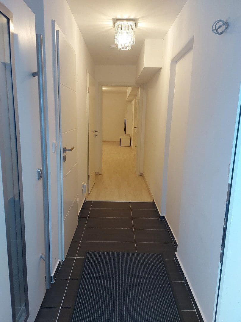 Prenájom bytu 2-izbový 50 m², Kelsterbach, Hesensko Prenájom bytu 2-izbový 50 m², Kelsterbach, Hesensko