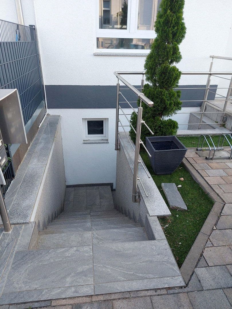 Prenájom bytu 2-izbový 50 m², Kelsterbach, Hesensko Prenájom bytu 2-izbový 50 m², Kelsterbach, Hesensko