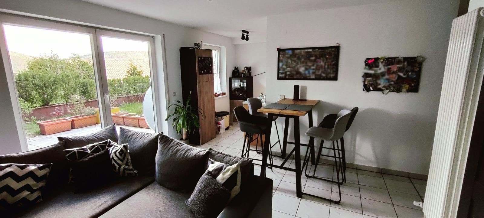 Prenájom bytu 1-izbový 40 m², Aidlingen, Bádensko-Wurttembersko Prenájom bytu 1-izbový 40 m², Aidlingen, Bádensko-Wurttembersko