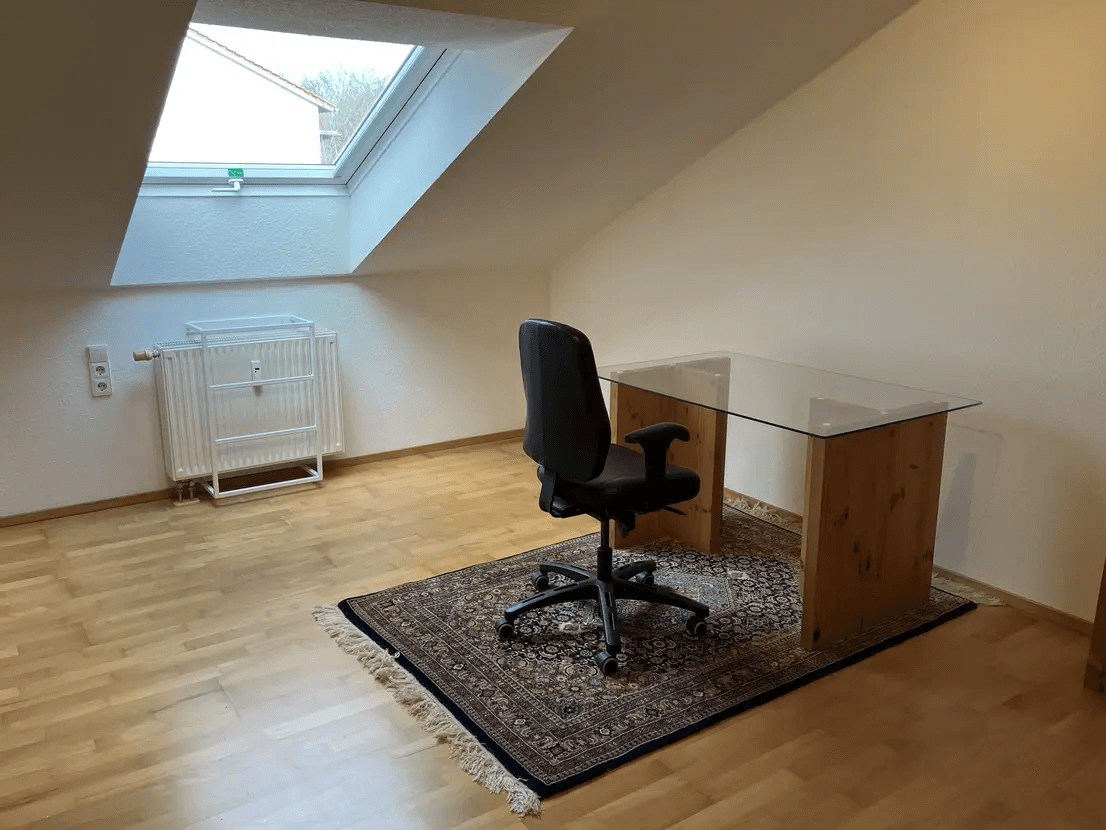 Prenájom bytu 3-izbový 48 m², Steckfeldstr. 3, Stuttgart, Bádensko-Wurttembersko Prenájom bytu 3-izbový 48 m², Steckfeldstr. 3, Stuttgart, Bádensko-Wurttembersko