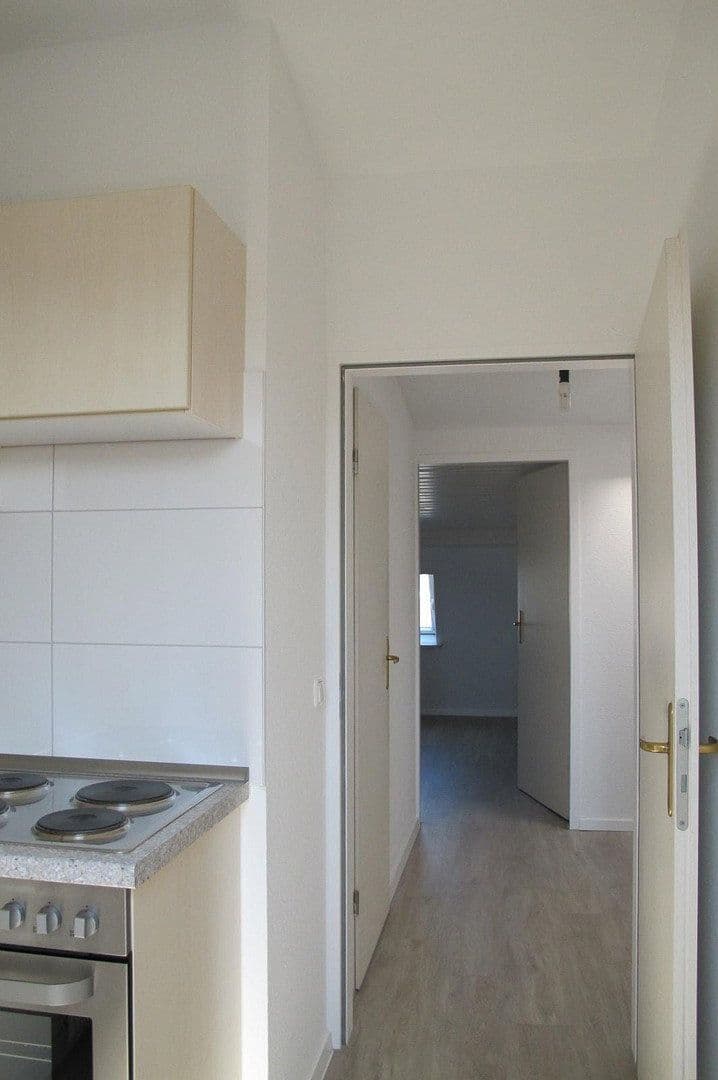 Prenájom bytu 3-izbový 70 m², Kiel, Šlezvicko-Holštajnsko Prenájom bytu 3-izbový 70 m², Kiel, Šlezvicko-Holštajnsko
