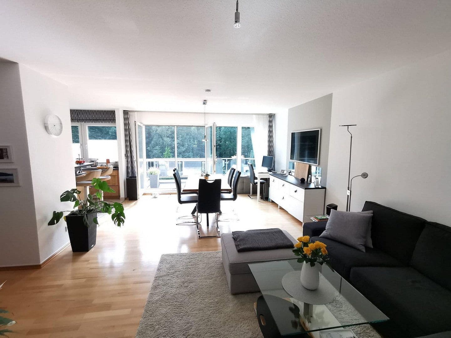 Prenájom bytu 3-izbový 106 m², Wiedenhof 1, Haan, Severné Porýnie - Westfálsko Prenájom bytu 3-izbový 106 m², Wiedenhof 1, Haan, Severné Porýnie - Westfálsko