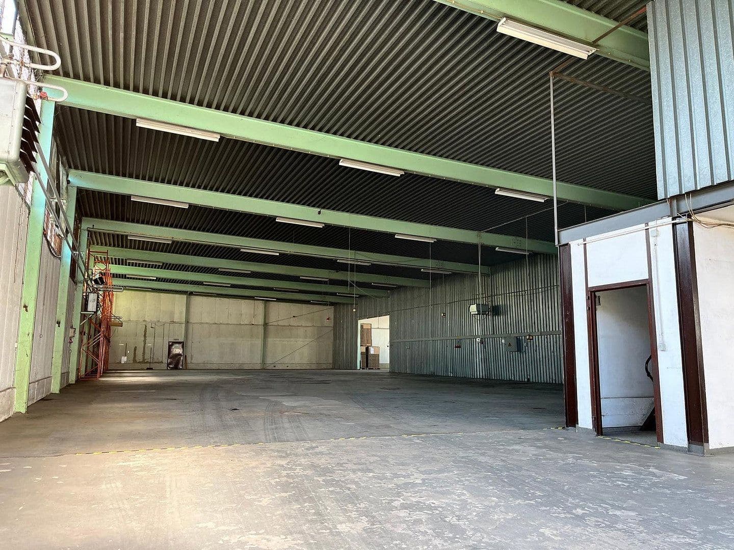Prenájom nebytového priestoru 850 m², Langemarckstr. 24, Essen, Severné Porýnie - Westfálsko Prenájom nebytového priestoru 850 m², Langemarckstr. 24, Essen, Severné Porýnie - Westfálsko
