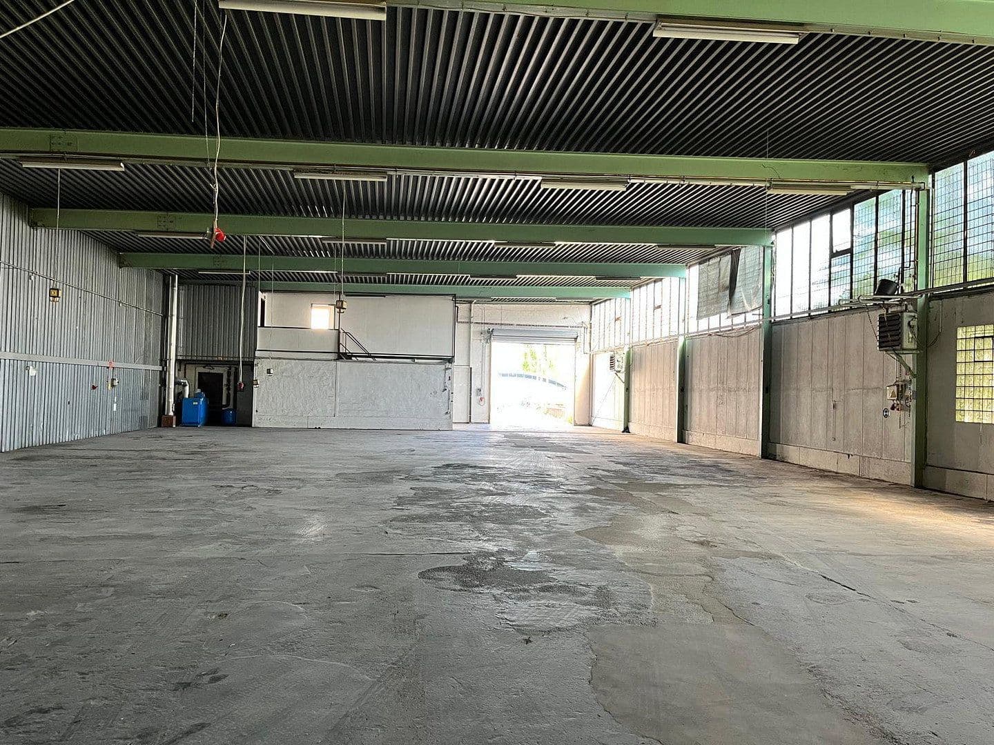 Prenájom nebytového priestoru 850 m², Langemarckstr. 24, Essen, Severné Porýnie - Westfálsko Prenájom nebytového priestoru 850 m², Langemarckstr. 24, Essen, Severné Porýnie - Westfálsko