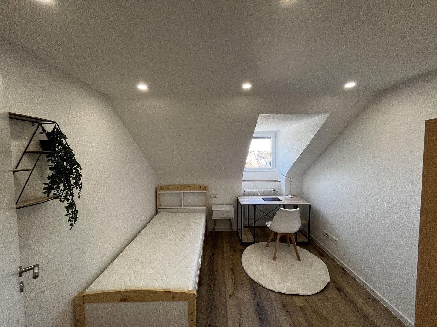Prenájom bytu 1-izbový 155 m², Käferflugstraße 24, Heilbronn, Bádensko-Wurttembersko Prenájom bytu 1-izbový 155 m², Käferflugstraße 24, Heilbronn, Bádensko-Wurttembersko