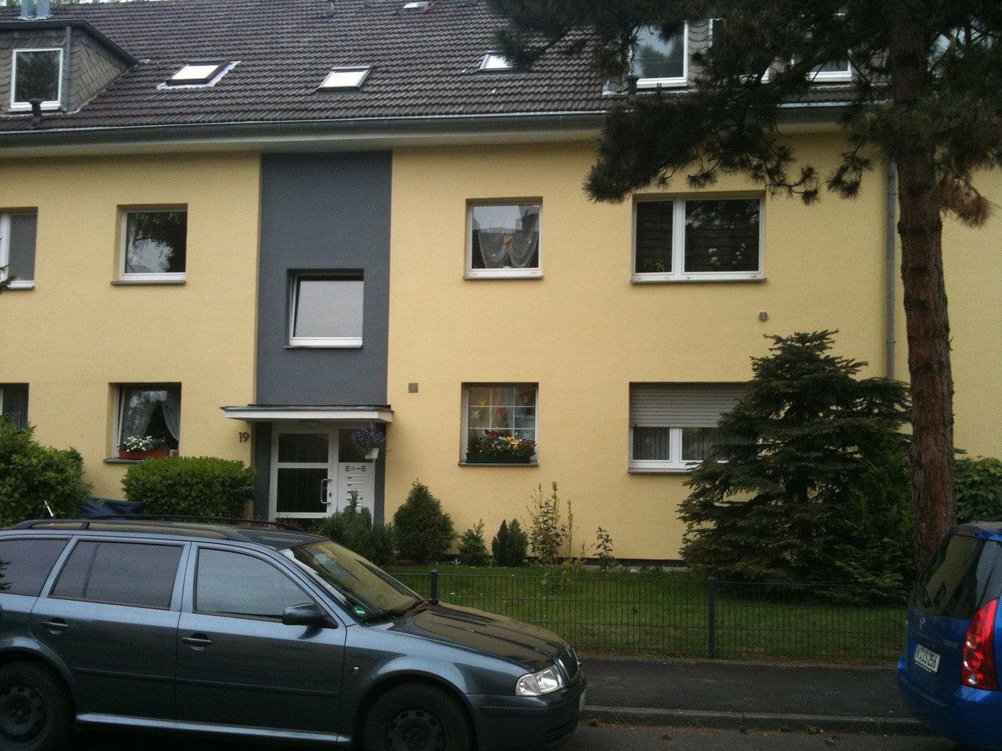 Prenájom bytu 3-izbový 87 m², Artilleriestraße 19, Köln, Severné Porýnie - Westfálsko Prenájom bytu 3-izbový 87 m², Artilleriestraße 19, Köln, Severné Porýnie - Westfálsko