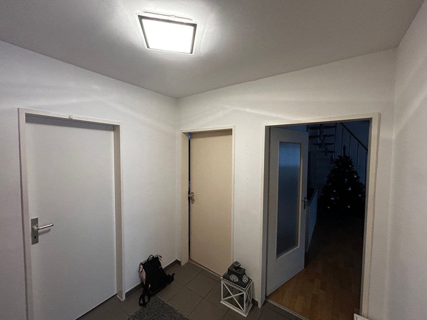 Prenájom bytu 3-izbový 87 m², Artilleriestraße 19, Köln, Severné Porýnie - Westfálsko Prenájom bytu 3-izbový 87 m², Artilleriestraße 19, Köln, Severné Porýnie - Westfálsko