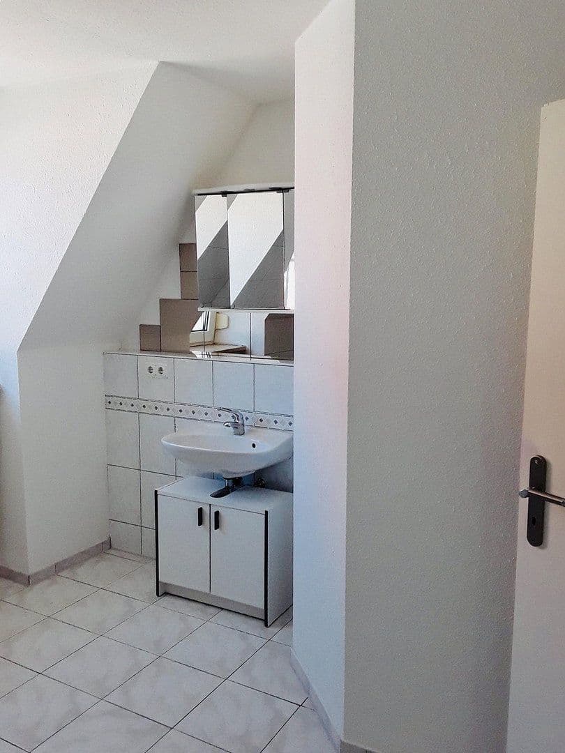 Prenájom bytu 3-izbový 90 m², Bobingen, Bavorsko Prenájom bytu 3-izbový 90 m², Bobingen, Bavorsko
