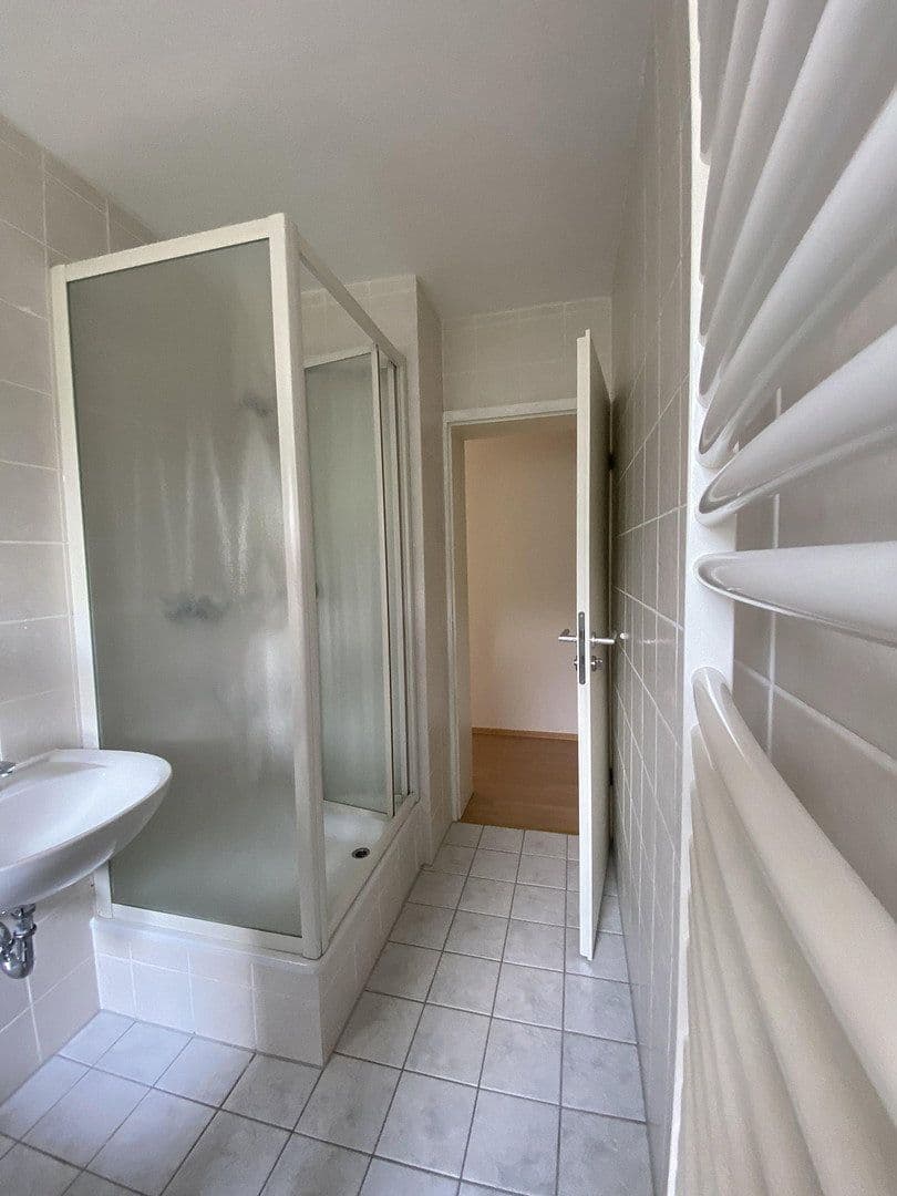 Prenájom bytu 5-izbový 112 m², Oberursel (Taunus), Hesensko Prenájom bytu 5-izbový 112 m², Oberursel (Taunus), Hesensko