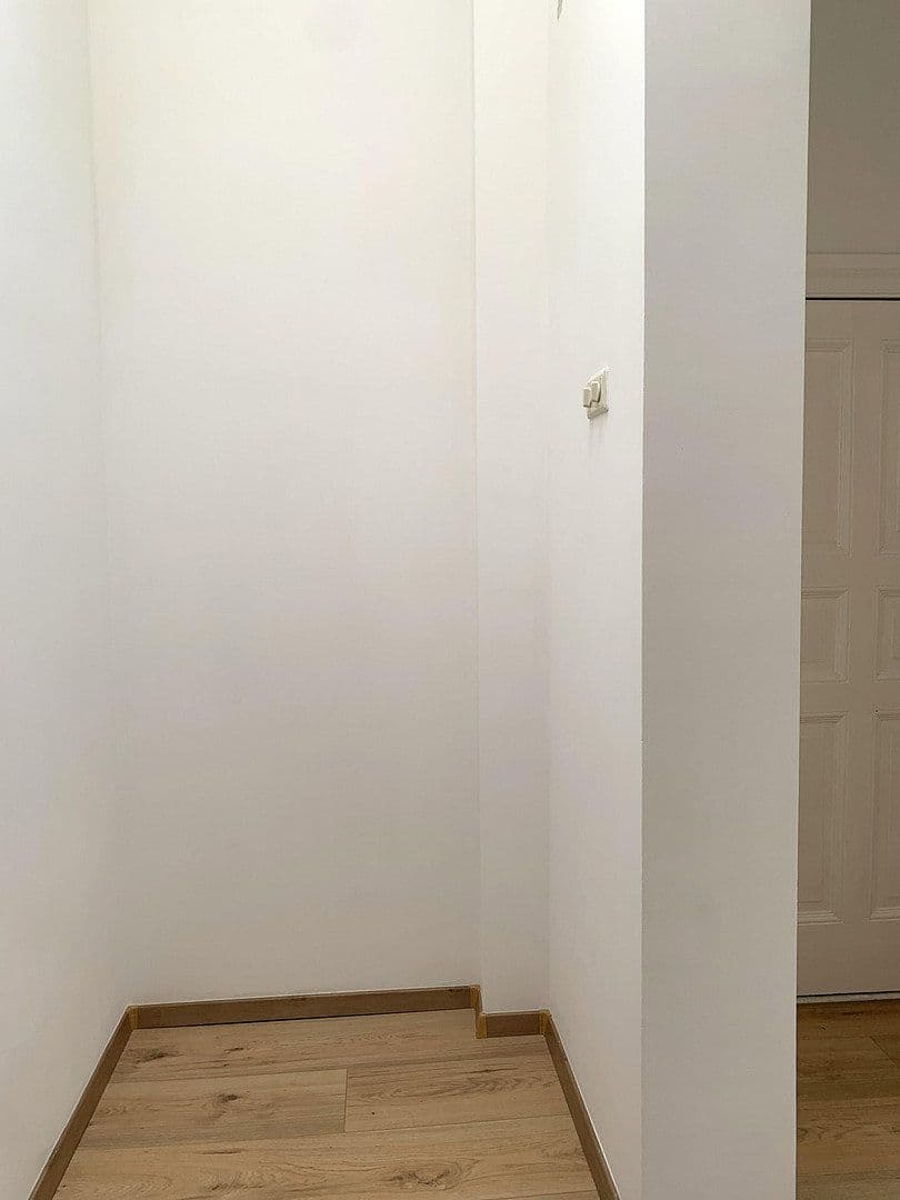 Prenájom bytu 3-izbový 74 m², Walterstraße 2, Berlin, Berlín Prenájom bytu 3-izbový 74 m², Walterstraße 2, Berlin, Berlín