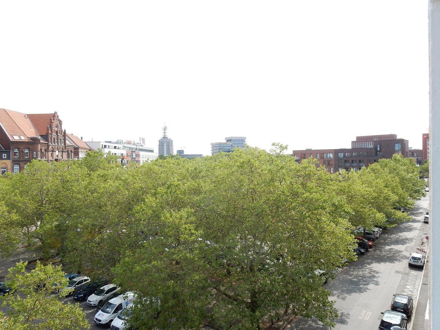 Prenájom bytu 3-izbový 87 m², Hannover, Dolné Sasko Prenájom bytu 3-izbový 87 m², Hannover, Dolné Sasko