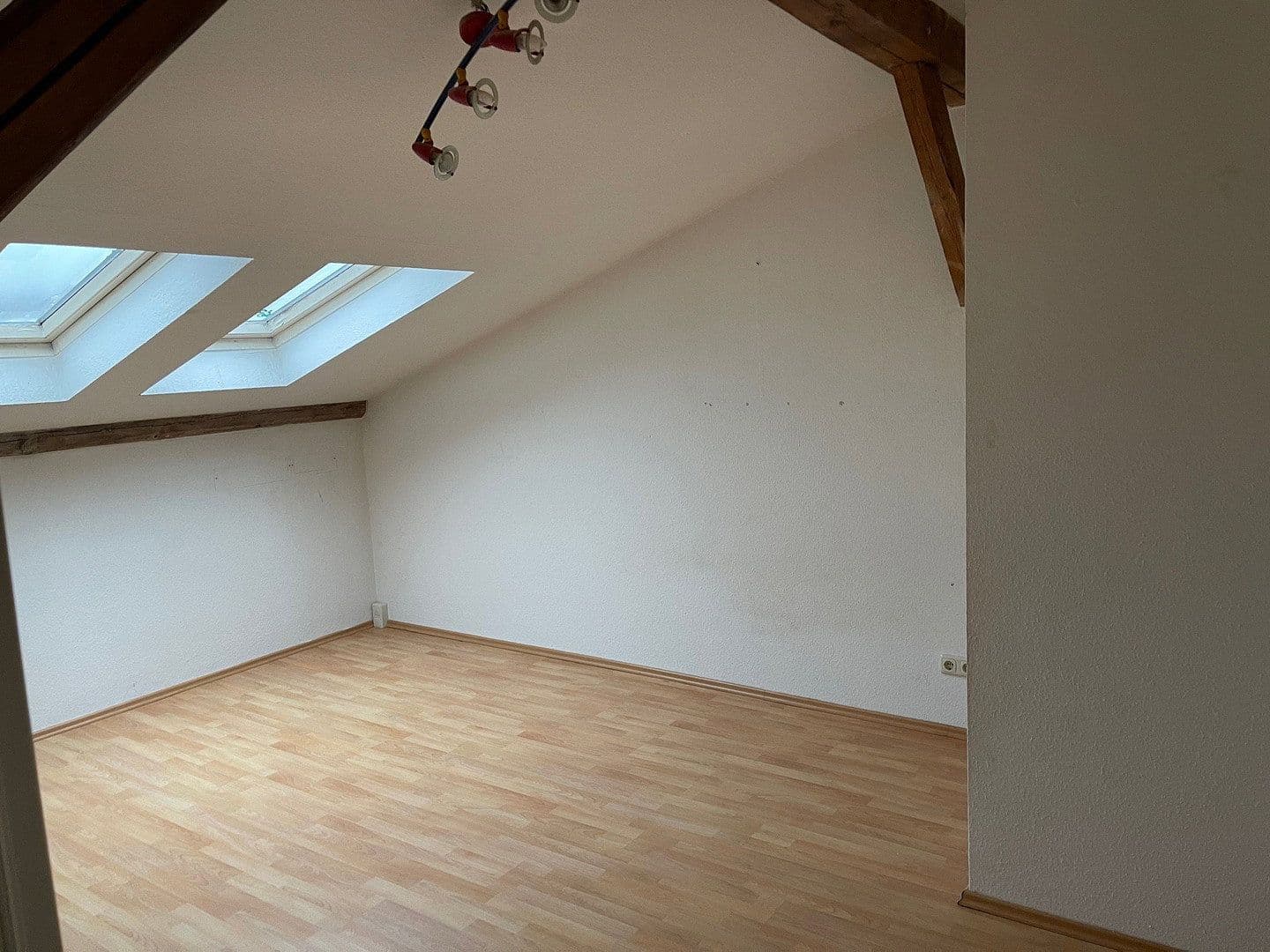 Prenájom bytu 4-izbový 103 m², Dorfstr. 17 b, Schönberg, Šlezvicko-Holštajnsko Prenájom bytu 4-izbový 103 m², Dorfstr. 17 b, Schönberg, Šlezvicko-Holštajnsko