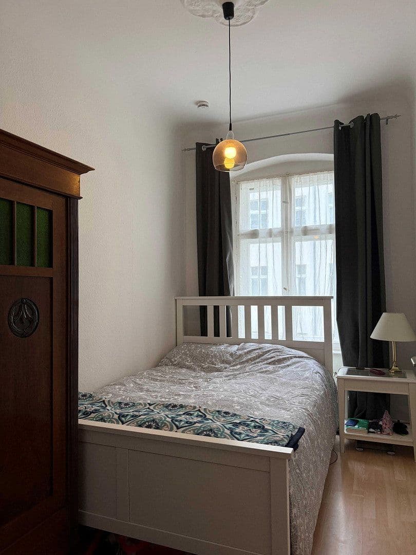 Prenájom bytu 2-izbový 42 m², Berlin, Berlín Prenájom bytu 2-izbový 42 m², Berlin, Berlín