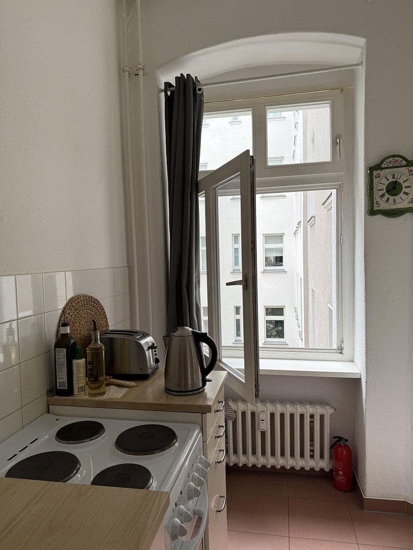 Prenájom bytu 2-izbový 42 m², Berlin, Berlín Prenájom bytu 2-izbový 42 m², Berlin, Berlín