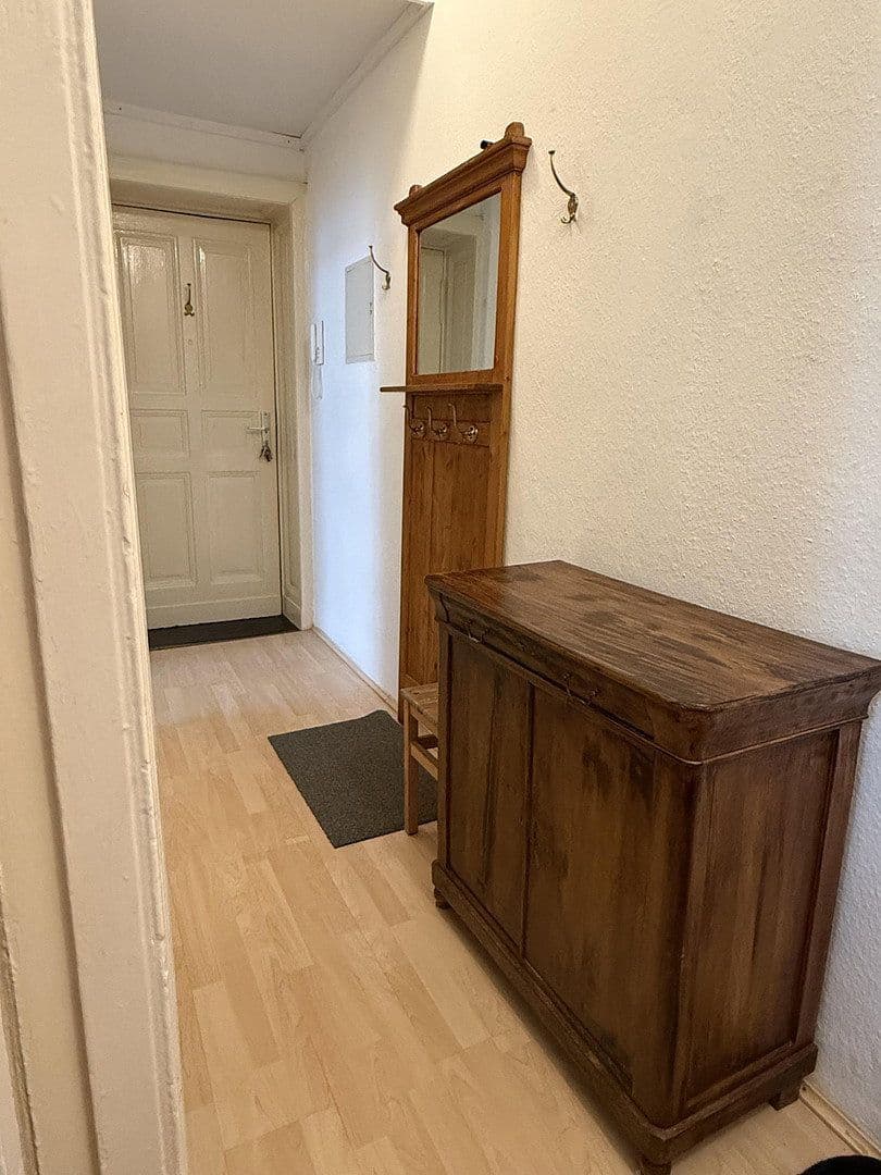 Prenájom bytu 2-izbový 42 m², Berlin, Berlín Prenájom bytu 2-izbový 42 m², Berlin, Berlín