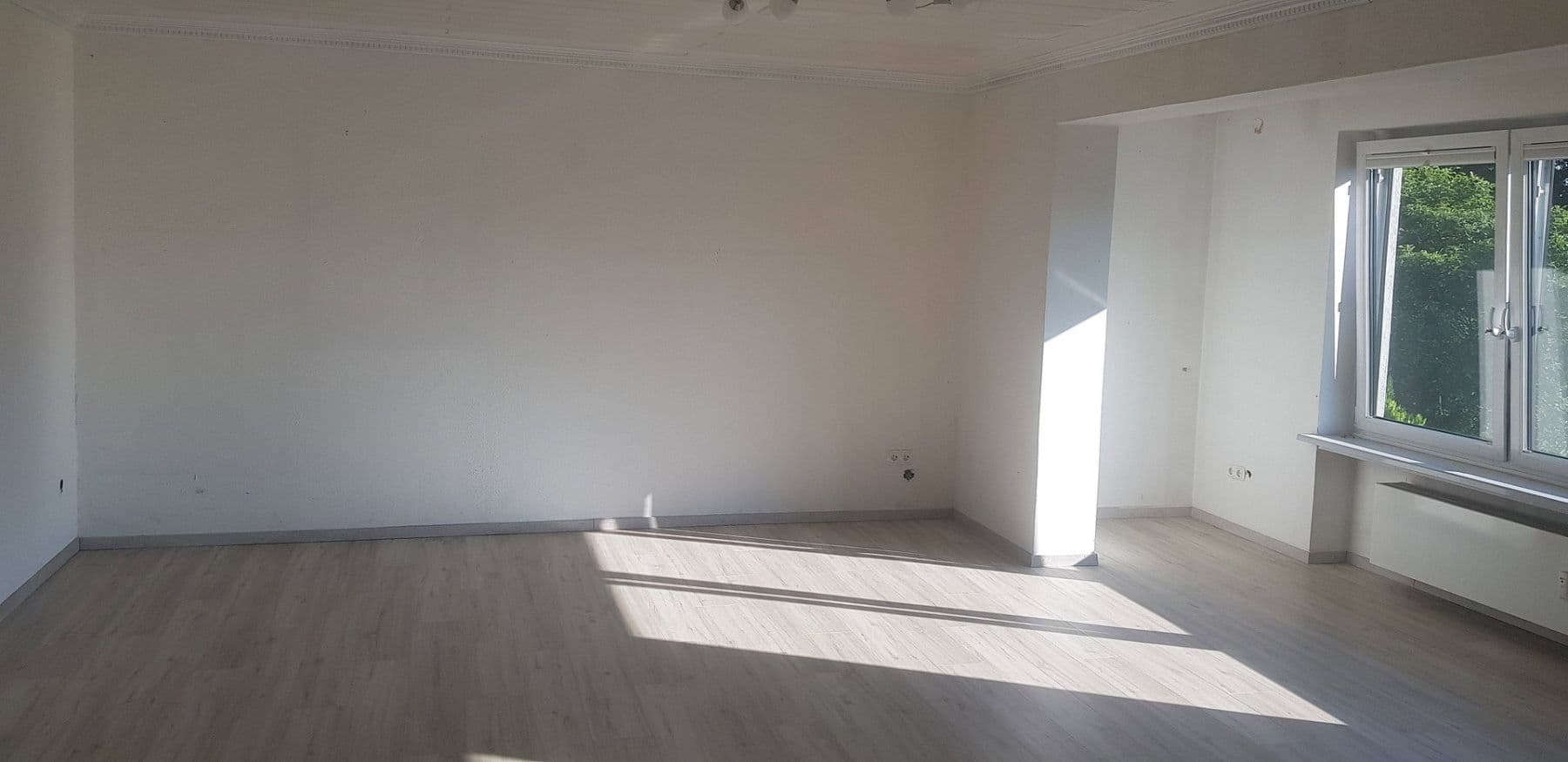 Prenájom domu 145 m², pozemek 640 m², Bremen, Brémy Prenájom domu 145 m², pozemek 640 m², Bremen, Brémy