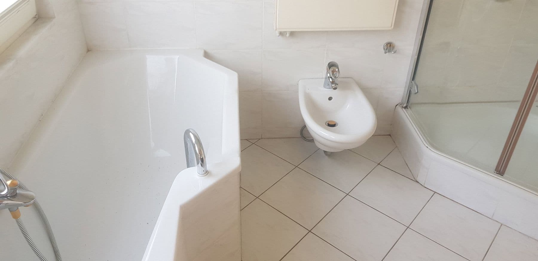 Prenájom domu 145 m², pozemek 640 m², Bremen, Brémy Prenájom domu 145 m², pozemek 640 m², Bremen, Brémy