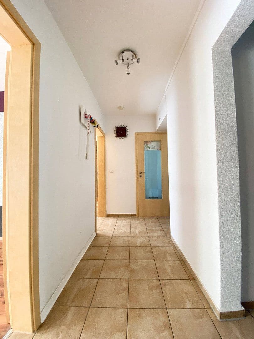 Prenájom bytu 3-izbový 60 m², Comeniusstraße 38, Chemnitz, Sasko Prenájom bytu 3-izbový 60 m², Comeniusstraße 38, Chemnitz, Sasko