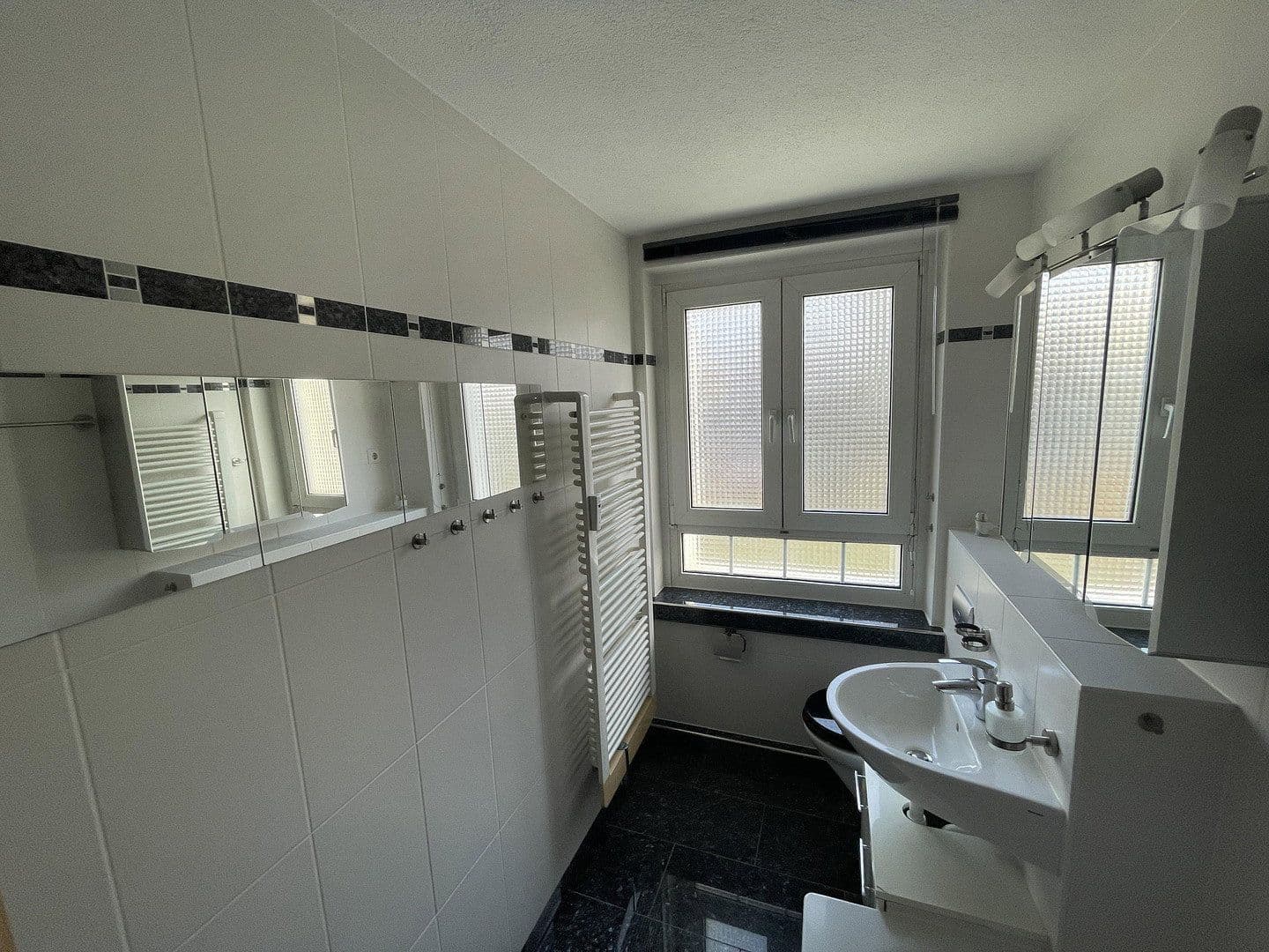 Prenájom bytu 3-izbový 60 m², Comeniusstraße 38, Chemnitz, Sasko Prenájom bytu 3-izbový 60 m², Comeniusstraße 38, Chemnitz, Sasko