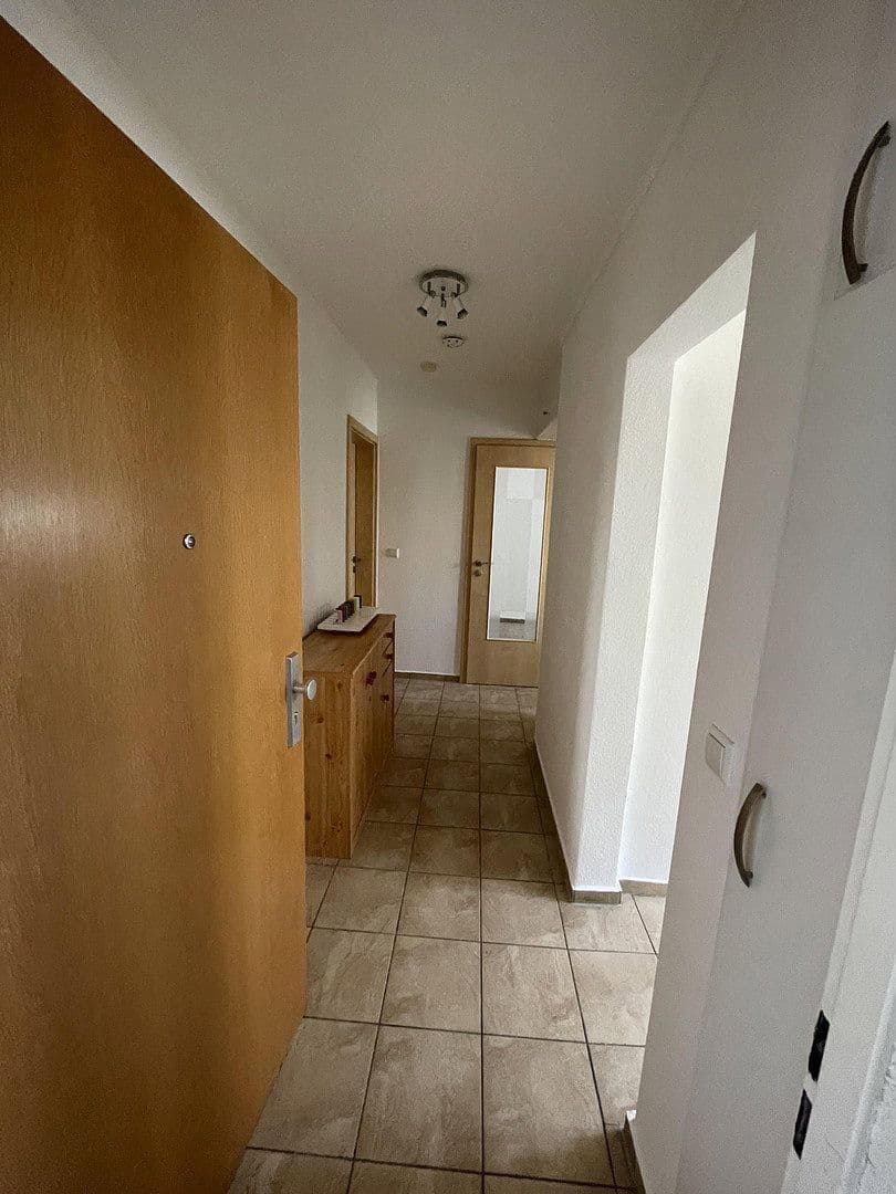 Prenájom bytu 3-izbový 60 m², Comeniusstraße 38, Chemnitz, Sasko Prenájom bytu 3-izbový 60 m², Comeniusstraße 38, Chemnitz, Sasko