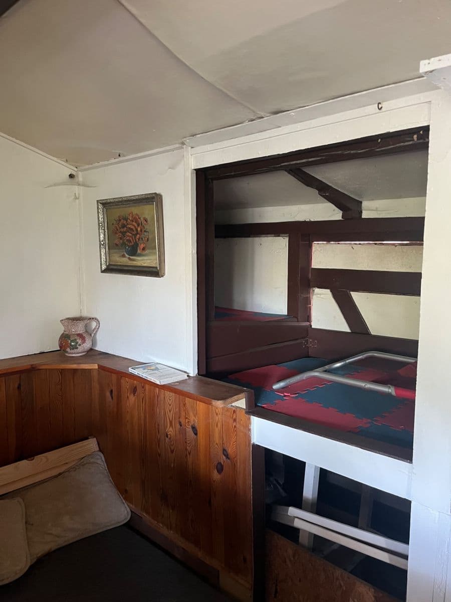 Predaj rekreačného objektu 20 m², pozemek 400 m², Kaliště, Středočeský kraj Predaj rekreačného objektu 20 m², pozemek 400 m², Kaliště, Středočeský kraj