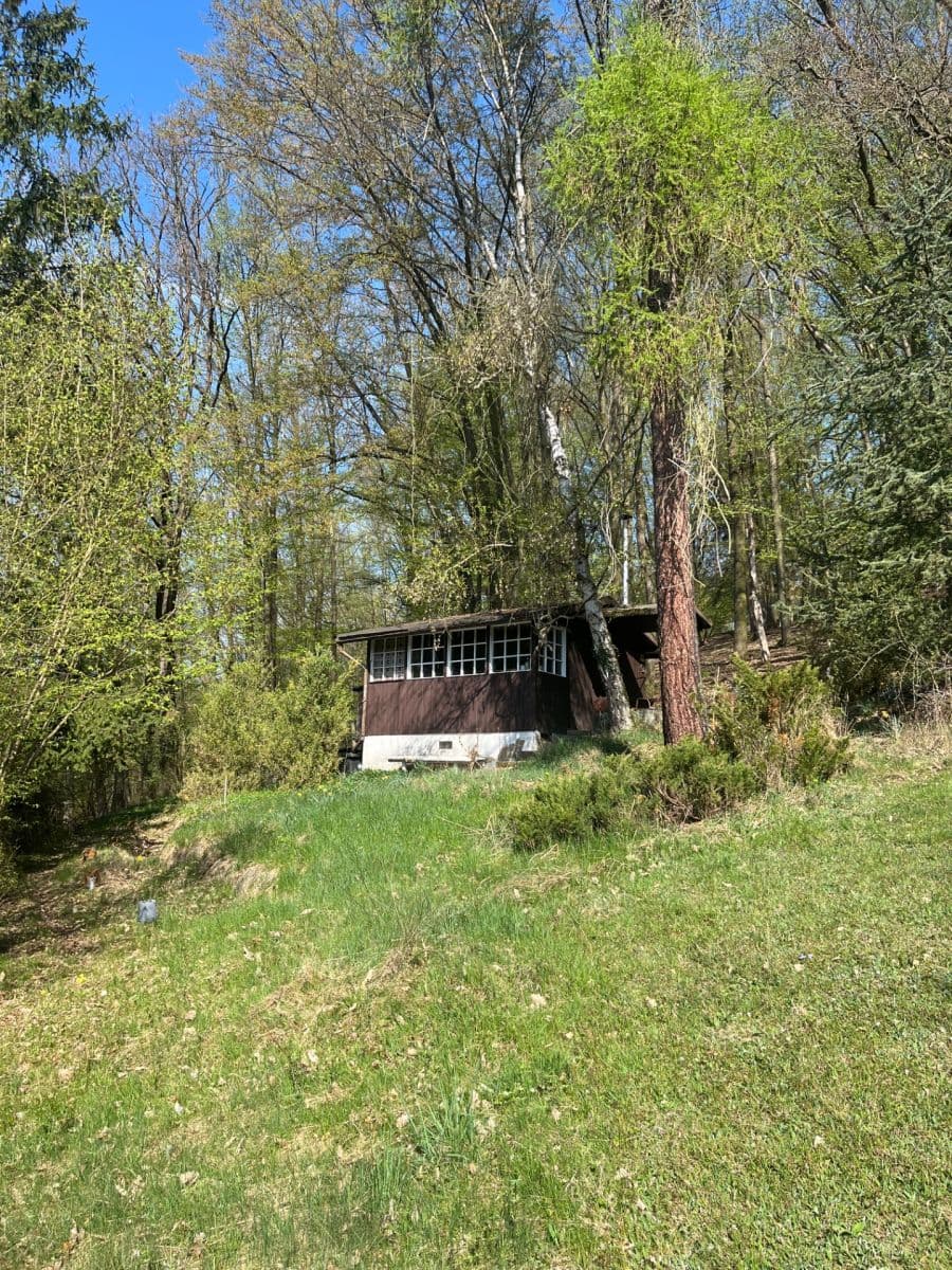 Predaj rekreačného objektu 20 m², pozemek 400 m², Kaliště, Středočeský kraj Predaj rekreačného objektu 20 m², pozemek 400 m², Kaliště, Středočeský kraj