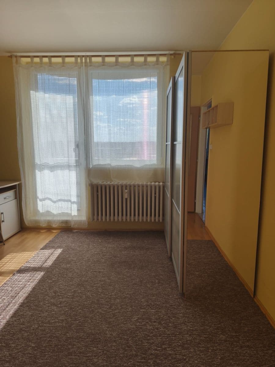 Prenájom bytu 3-izbový 70 m², Svatoplukova, Brno, Jihomoravský kraj Prenájom bytu 3-izbový 70 m², Svatoplukova, Brno, Jihomoravský kraj