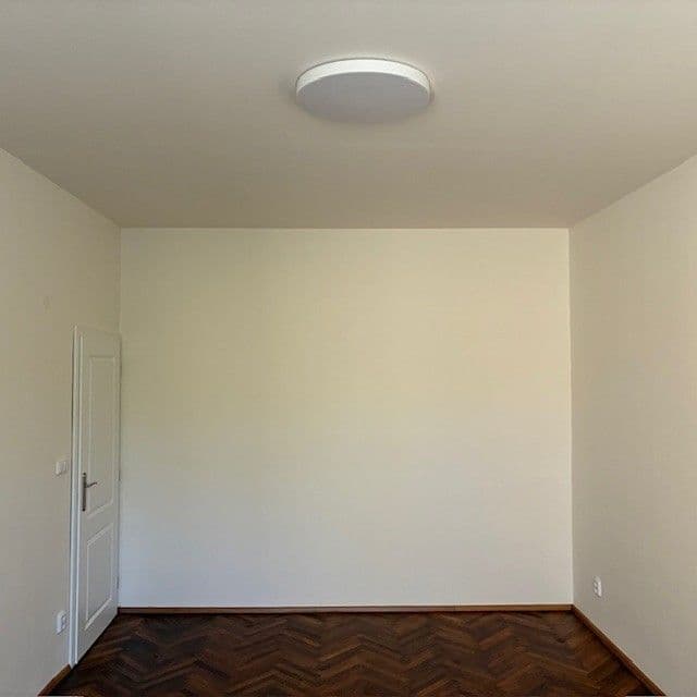Prenájom bytu 1-izbový 35 m², Hybešova, Brno, Jihomoravský kraj Prenájom bytu 1-izbový 35 m², Hybešova, Brno, Jihomoravský kraj