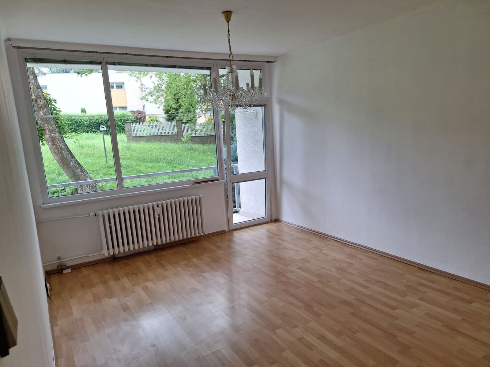 Prenájom bytu 3-izbový 79 m², Jugoslávská, Teplice, Ústecký kraj Prenájom bytu 3-izbový 79 m², Jugoslávská, Teplice, Ústecký kraj