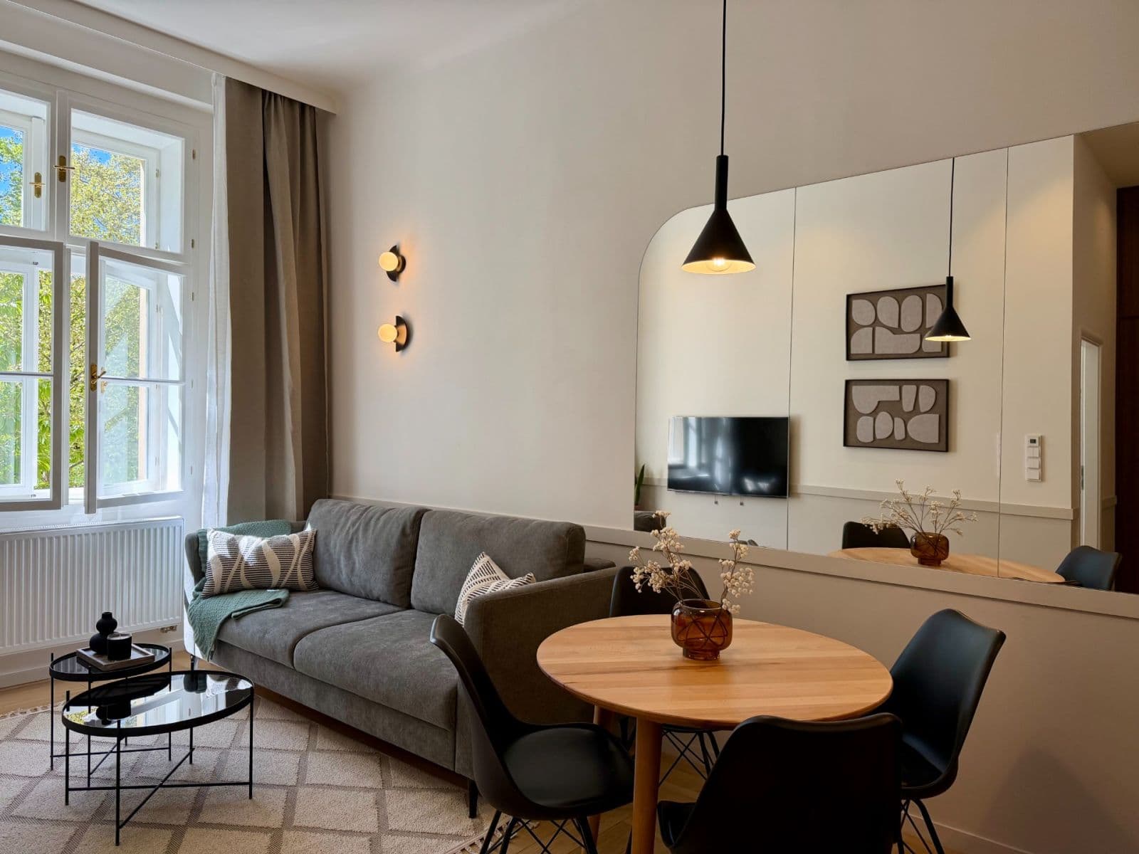 Prenájom bytu 2-izbový 42 m², Karlínské náměstí, Praha, Praha Prenájom bytu 2-izbový 42 m², Karlínské náměstí, Praha, Praha