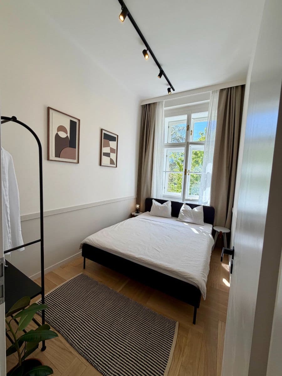 Prenájom bytu 2-izbový 42 m², Karlínské náměstí, Praha, Praha Prenájom bytu 2-izbový 42 m², Karlínské náměstí, Praha, Praha