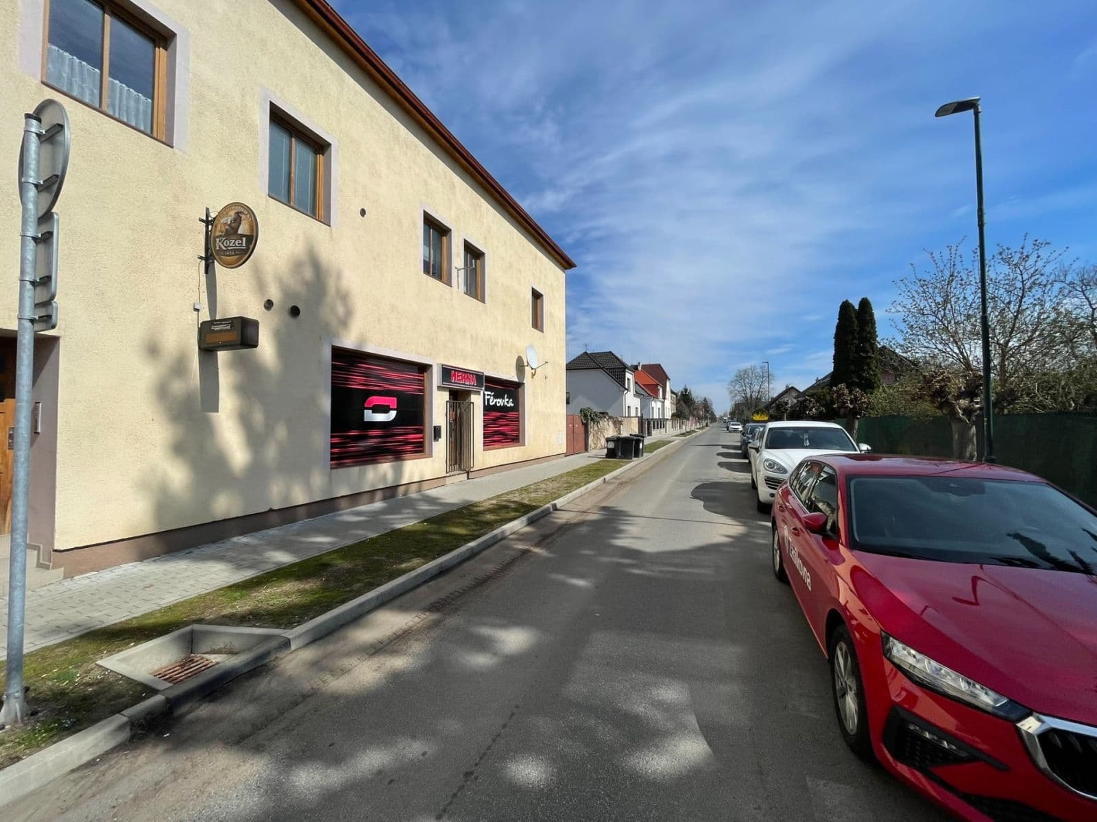 Prenájom nebytového priestoru 80 m², Smetanova, Lysá nad Labem, Středočeský kraj Prenájom nebytového priestoru 80 m², Smetanova, Lysá nad Labem, Středočeský kraj