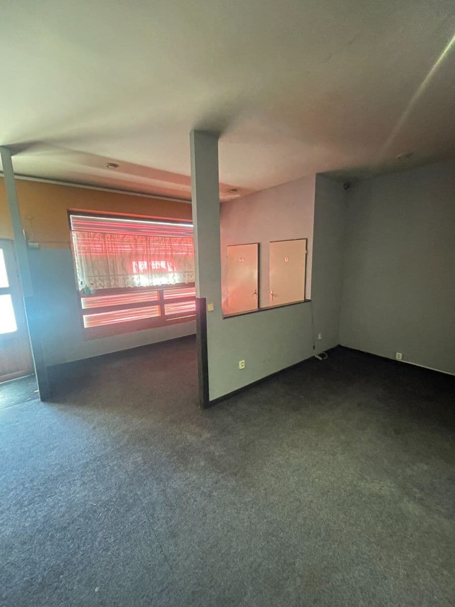 Prenájom nebytového priestoru 80 m², Smetanova, Lysá nad Labem, Středočeský kraj Prenájom nebytového priestoru 80 m², Smetanova, Lysá nad Labem, Středočeský kraj