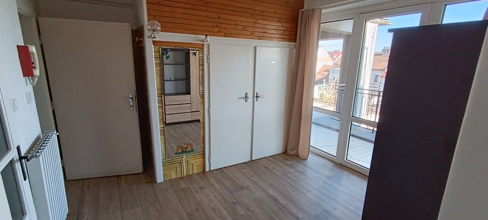 Prenájom bytu 5-izbový 150 m², Nivky, Brno, Jihomoravský kraj Prenájom bytu 5-izbový 150 m², Nivky, Brno, Jihomoravský kraj