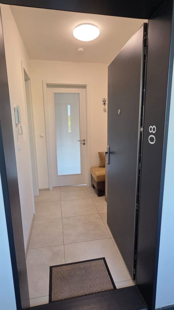 Prenájom bytu 2-izbový 53 m², Nyklíčkova, Praha, Praha Prenájom bytu 2-izbový 53 m², Nyklíčkova, Praha, Praha