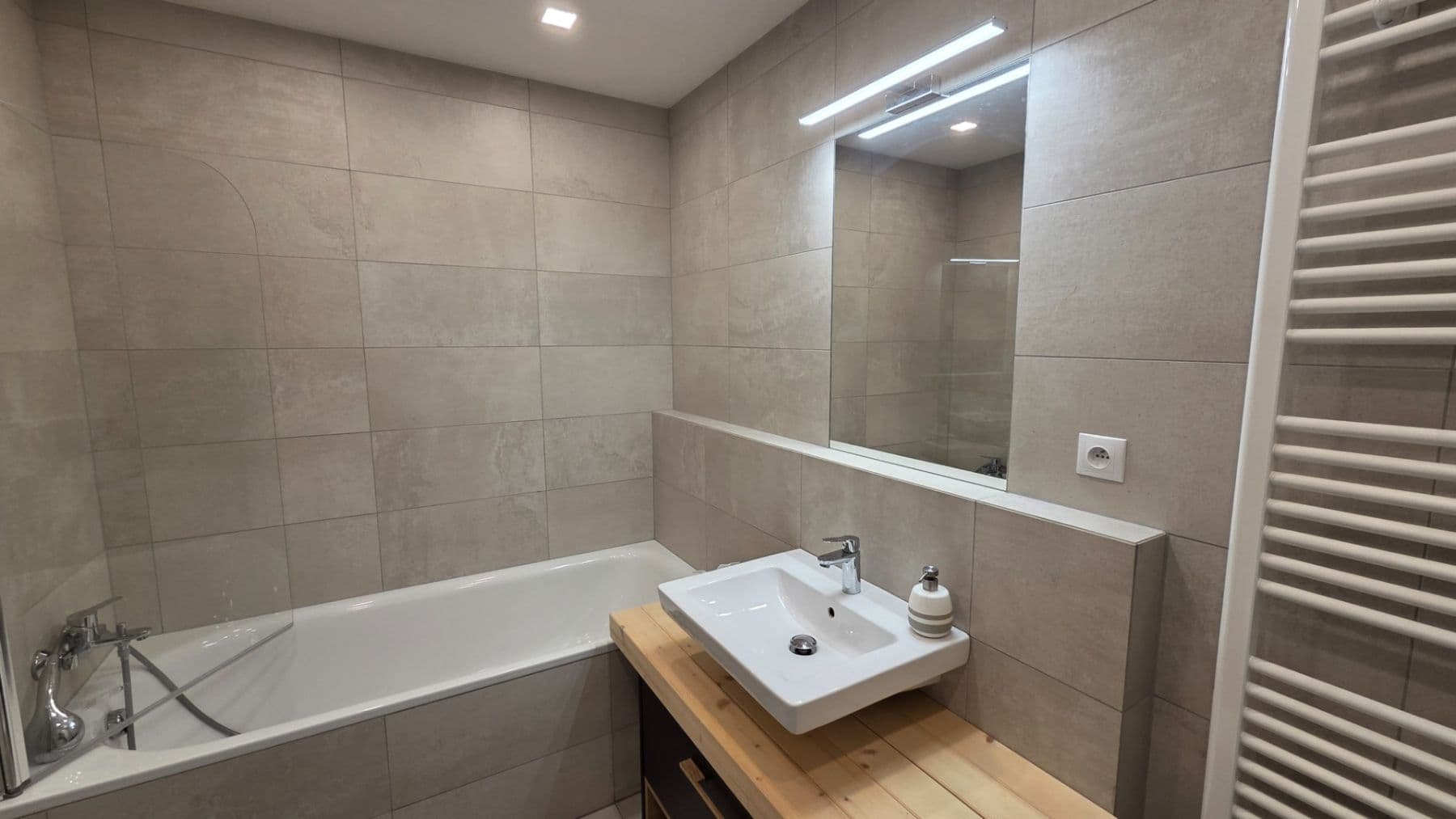 Prenájom bytu 2-izbový 53 m², Nyklíčkova, Praha, Praha Prenájom bytu 2-izbový 53 m², Nyklíčkova, Praha, Praha
