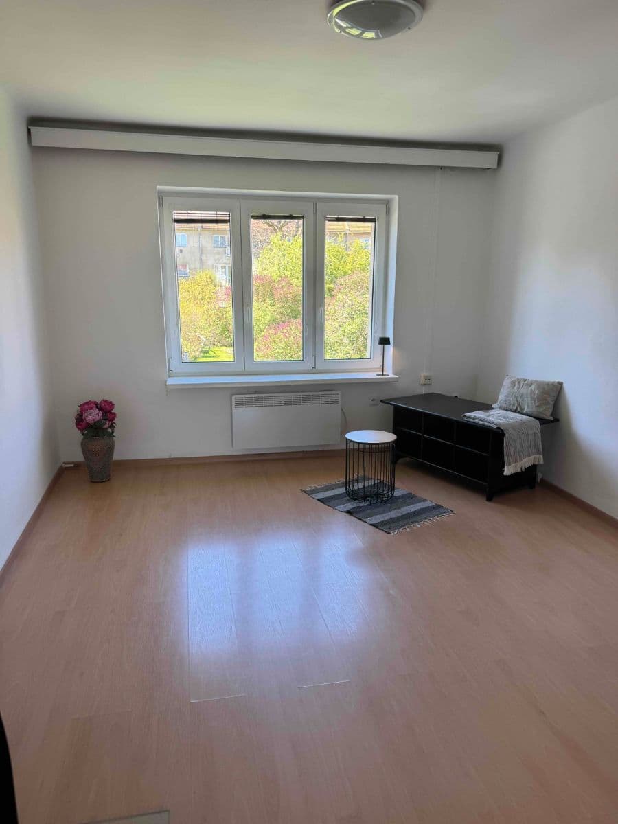 Prenájom bytu 2-izbový 50 m², Aloise Jiráska, Příbram, Středočeský kraj Prenájom bytu 2-izbový 50 m², Aloise Jiráska, Příbram, Středočeský kraj