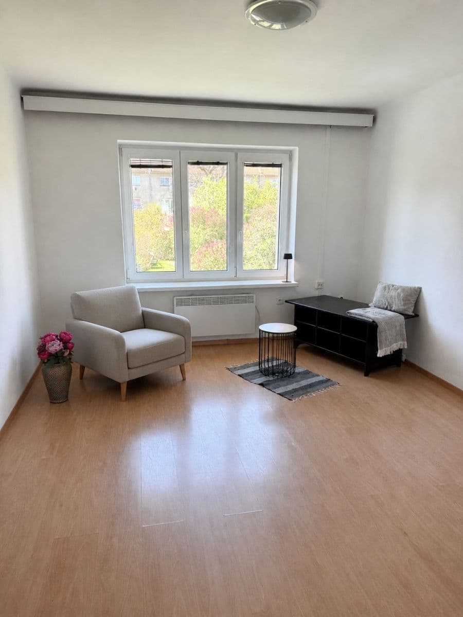 Prenájom bytu 2-izbový 50 m², Aloise Jiráska, Příbram, Středočeský kraj Prenájom bytu 2-izbový 50 m², Aloise Jiráska, Příbram, Středočeský kraj